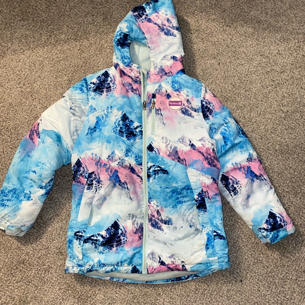 Hurley Colorful Mountain Print Puffer Jacket